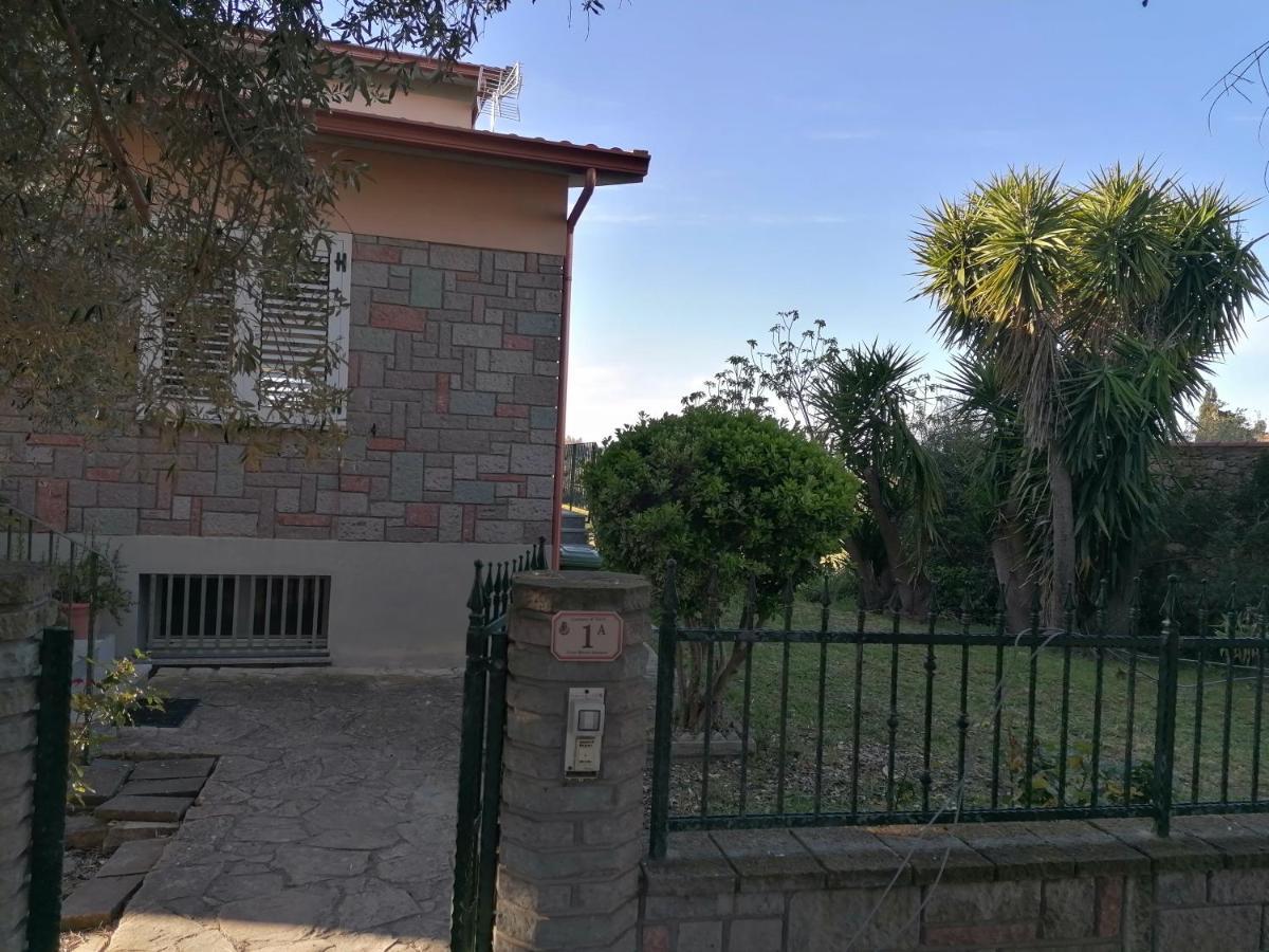 La Casa Degli Ulivi Apartment *